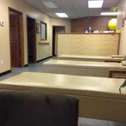 Porter Chiropractic Center - Waiting area.