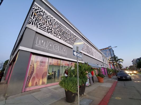 MACLA/Movimiento de Arte y Cultura Latino Americana by null