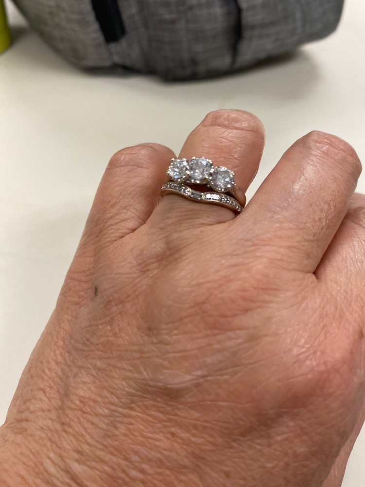 PLAZA JEWELRY PAWN SHOP Updated August 2024 4125 Patterson Ave