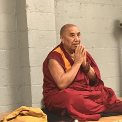 Khen Rinpoche giving a talk on compassion at Nandi