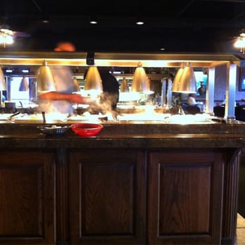 Heaven's Gate Restaurant - Three rows of Buffett fresh hot and great! - American Near Me - Fort Worth, Texas