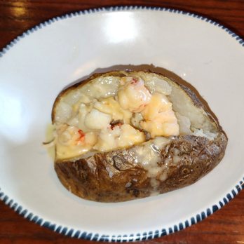 Red Lobster - Lobster Baked Potatoe - Seafood Near Me - Middletown, New York Red Lobster - Lobster Baked Potatoe - Seafood Near Me - Middletown, New York