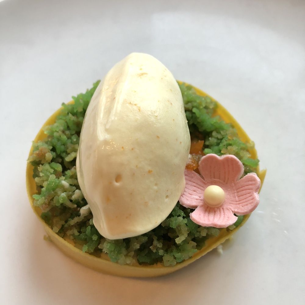 Le Serpent - Primavera: pistachio citrus cake with kumquat ice cream - Italian Near Me - Montreal, Quebec Le Serpent - Primavera: pistachio citrus cake with kumquat ice cream - Italian Near Me - Montreal, Quebec