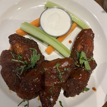 OffCity - Bbq wings - Cocktail Bars Near Me - Queens, New York