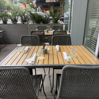 Caroline - Outside - Bakeries Near Me - Austin, Texas