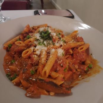 Gianmarco's Restaurant - Penne Vodka with chicken and sausage - Italian Near Me - Birmingham, Alabama