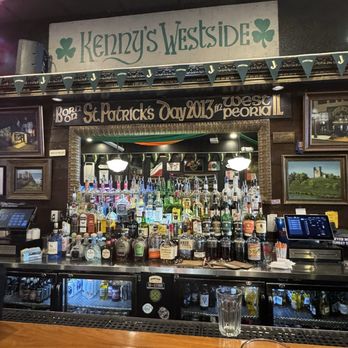 Kenny's Westside Pub - Cool Irish Bar - American Near Me - Peoria, Illinois