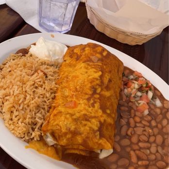 Luna Loca - Dinner Beef Burrito - Mexican Near Me - Danville, California Luna Loca - Dinner Beef Burrito - Mexican Near Me - Danville, California
