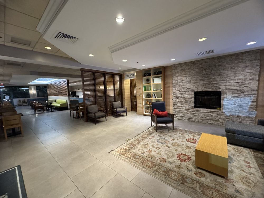 Country Inn & Suites by Radisson, San Diego North, CA