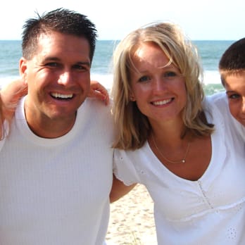Network Wellness Center - Network Family Wellness Center chiropractors Dr. Daniel Knowles and Dr. Richelle Knowles. - Chiropractors Near Me - Boulder, Colorado Network Wellness Center - Network Family Wellness Center chiropractors Dr. Daniel Knowles and Dr. Richelle Knowles. - Chiropractors Near Me - Boulder, Colorado