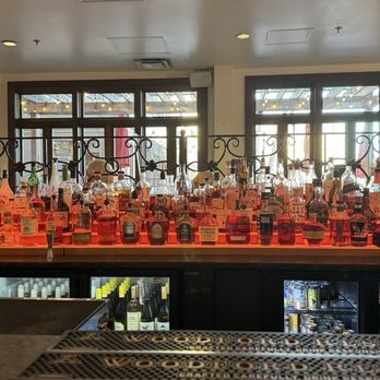 Green Hills Grille - Bar area - Salad Near Me - Nashville, Tennessee Green Hills Grille - Bar area - Salad Near Me - Nashville, Tennessee