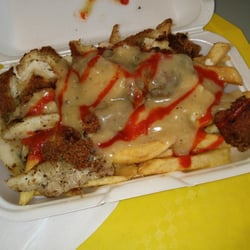 Johnny Fresco - Bombastic poutine, delicious :)
