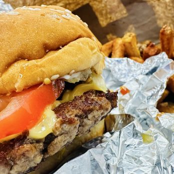 Five Guys - Double cheeseburger onion, pickles, lettuce, tomato, mustard, mayo, ketchup! - Burgers Near Me - Rochester, New York Five Guys - Double cheeseburger onion, pickles, lettuce, tomato, mustard, mayo, ketchup! - Burgers Near Me - Rochester, New York