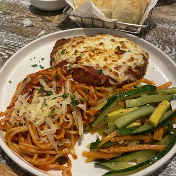 Taglia - Pollo parmigiana - Italian Near Me - Pearland, Texas