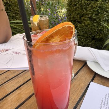 Hart House Restaurant - Seafood Near Me - Burnaby, British Columbia