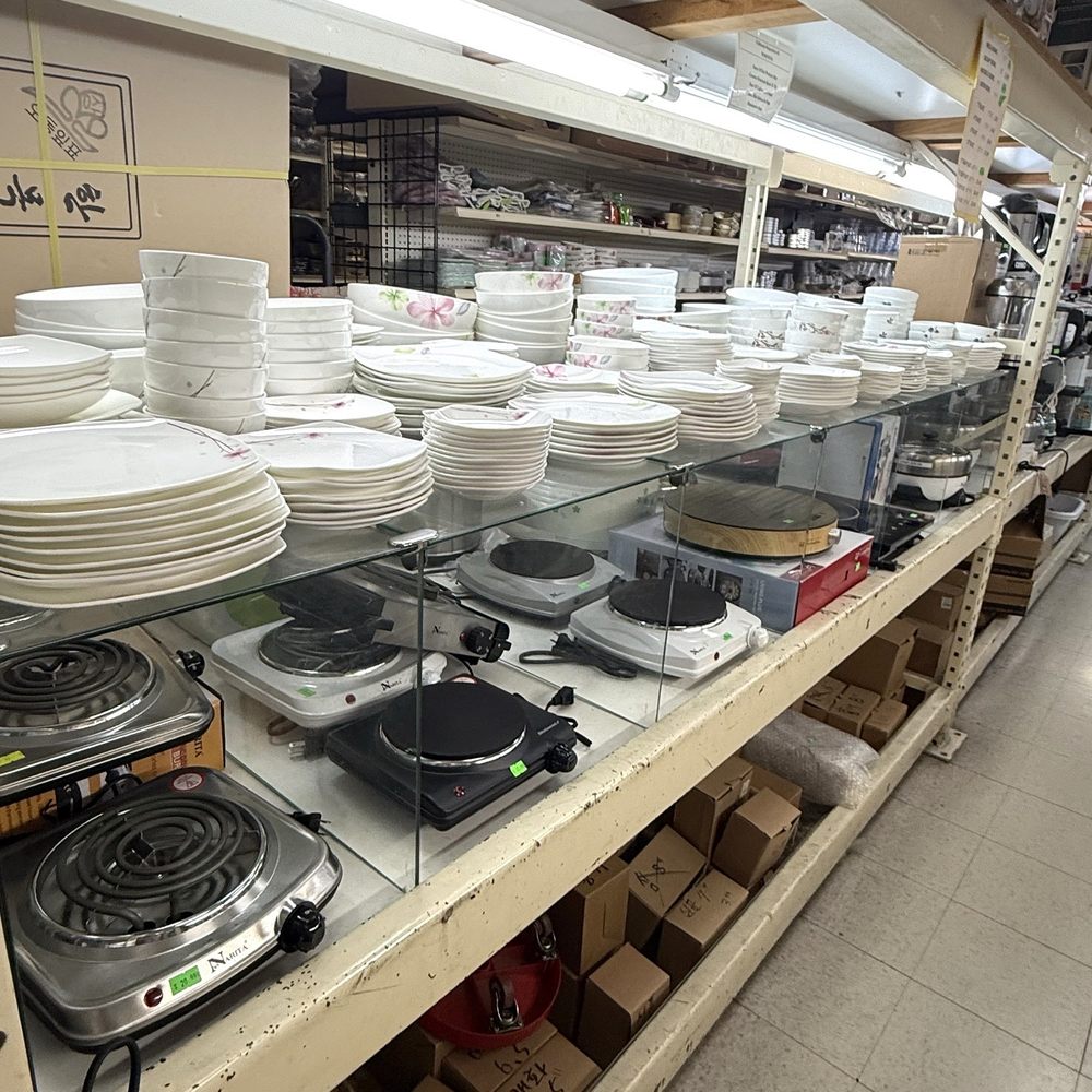 Kitchen Land - Kitchen & Bath Near Me - Garden Grove, California