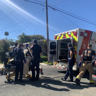 AMERICAN MEDICAL RESPONSE - Updated October 2025 - 94 Reviews - 8808