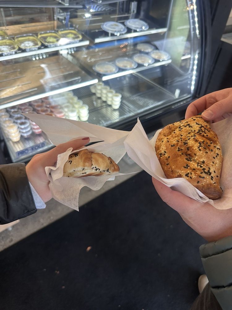 Food from GRC Halal Eats