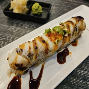 Octopus Japanese Restaurant - Snow Roll ($10.95 HH) - This one fell apart easily since the tilapia is baked and it's served warm. - Japanese Near Me - Burbank, California Octopus Japanese Restaurant - Snow Roll ($10.95 HH) - This one fell apart easily since the tilapia is baked and it's served warm. - Japanese Near Me - Burbank, California