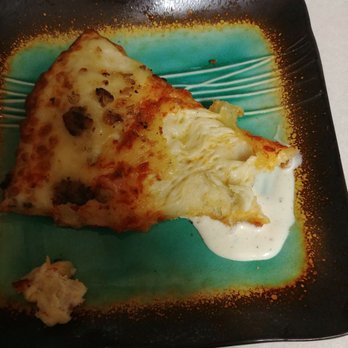 Toppers Pizza - Can still taste the yeast its so raw - Pizza Near Me - Kenosha, Wisconsin Toppers Pizza - Can still taste the yeast its so raw - Pizza Near Me - Kenosha, Wisconsin