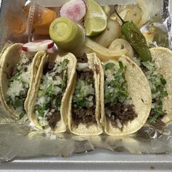 El Taco Loco al Vapor - The foods were great and love the spicy red sauce with it!