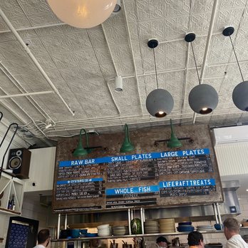 Chubby Fish - Inside - Seafood Near Me - Charleston, South Carolina