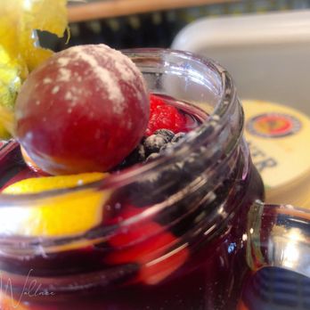Taberna El Sur de Huertas - Sangria - Spanish Near Me - Madrid, M