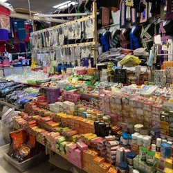 V Nai Mini Mall - Skincare, makeup, ointments