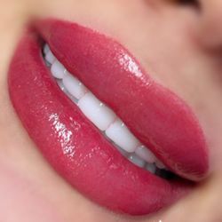 Luxury & Prestige Glam - Lip Blush tattoo - lip tattoo