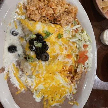 El Coronado Restaurant - Enchiladas with all three sauces - Mexican Near Me - Tucson, Arizona El Coronado Restaurant - Enchiladas with all three sauces - Mexican Near Me - Tucson, Arizona