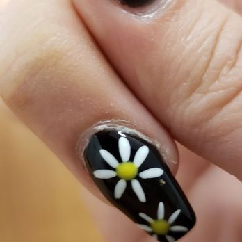 Gel Nail Salon - Lifting less than 1 week. - Nail Salons Near Me - Mount Laurel, New Jersey