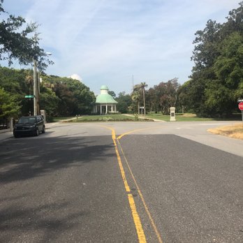 Hampton Park - Parks Near Me - Charleston, South Carolina