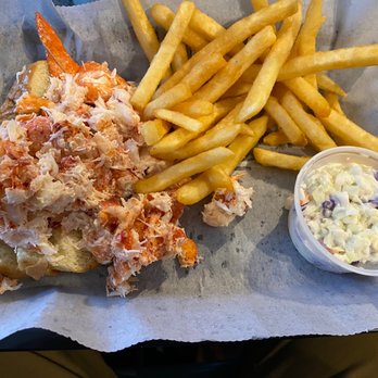 Eagles Nest Restaurant - Lobster Roll - Seafood Near Me - Brewer, Maine Eagles Nest Restaurant - Lobster Roll - Seafood Near Me - Brewer, Maine