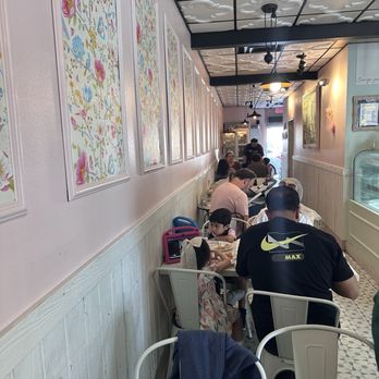 Canan's Kitchen & Bakery - Indoor - Breakfast & Brunch Near Me - Fountain Valley, California Canan's Kitchen & Bakery - Indoor - Breakfast & Brunch Near Me - Fountain Valley, California