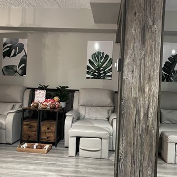 Waikiki Wind Spa - Upstairs area - Reflexology Near Me - Honolulu, Hawaii