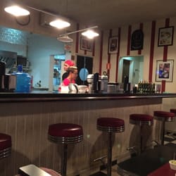 Central Burger - Old fashion style.