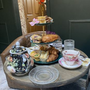 LITTLEST TEA ROOM - Updated December 2025 - 48 Photos & 11 Reviews