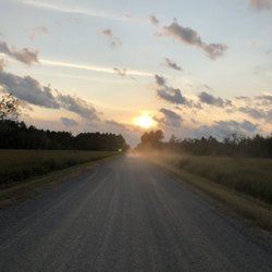 Arbutus Motel - Sunset on the ATV trails.