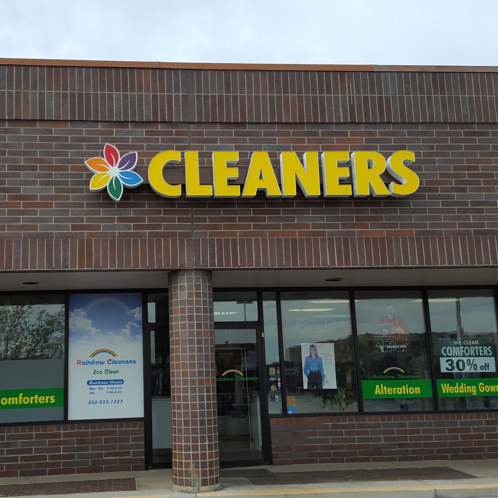 New sign and New logo! =) ~The new owners run this as an "Eco" cleaners now. New sign and New logo! =) ~The new owners run this as an "Eco" cleaners now.
