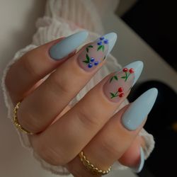 Chloe' Studio Nails Lashes and Brows