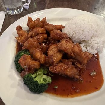 Saisaki - Sesame White Meat Chicken - Sushi Bars Near Me - Newport News, Virginia