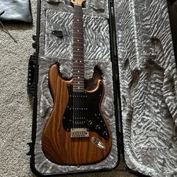 Wild West Guitars - Rock solid Fender Strat in a rock solid case