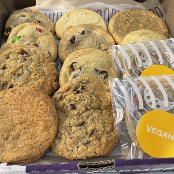 Insomnia Cookies - Desserts Near Me - Dallas, Texas Insomnia Cookies - Desserts Near Me - Dallas, Texas