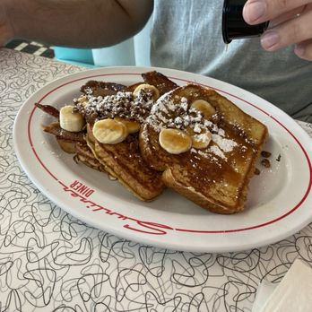Sunliner Diner - Banana Nut French Toast - Diners Near Me - Gulf Shores, Alabama Sunliner Diner - Banana Nut French Toast - Diners Near Me - Gulf Shores, Alabama