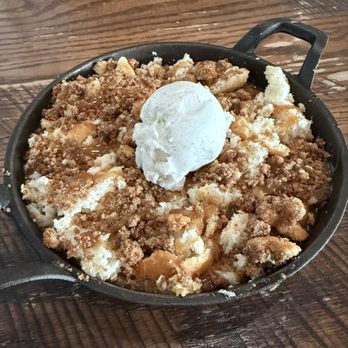 Poogan's Porch - Peach cobbler - Southern Near Me - Charleston, South Carolina Poogan's Porch - Peach cobbler - Southern Near Me - Charleston, South Carolina