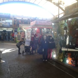 Paseo San Jorge - Ropa para niños, mujeres y hombres