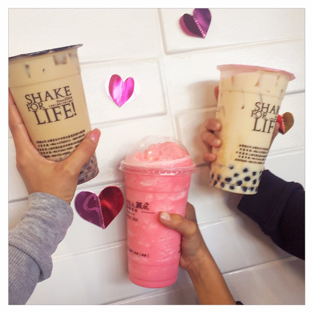 Ding Tea House - Hokkaido w/ red bean, strawberry smoothie, & jasmine MT w/ pearls (2.24.17) - Bubble Tea Near Me - San Jose, California