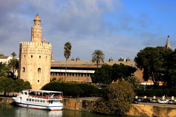 Torre del Oro by null