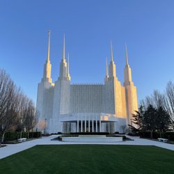 Washington D.C. Temple & Visitors' Center