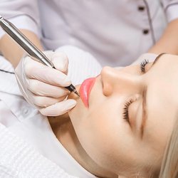 Beauty Liner - Permanent Make-up Ausbildung - Grund Kurs - Beauty Liner Berlin